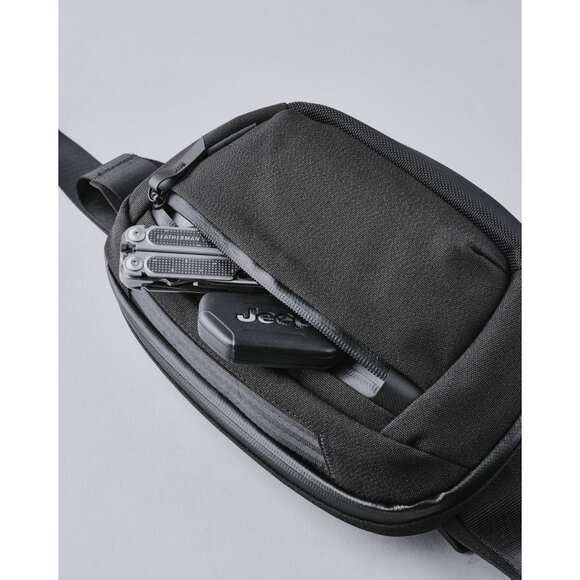 ALPAKA Bravo Waist Pack – Black – Authentic – Excellent Condition - Picture 7 of 8